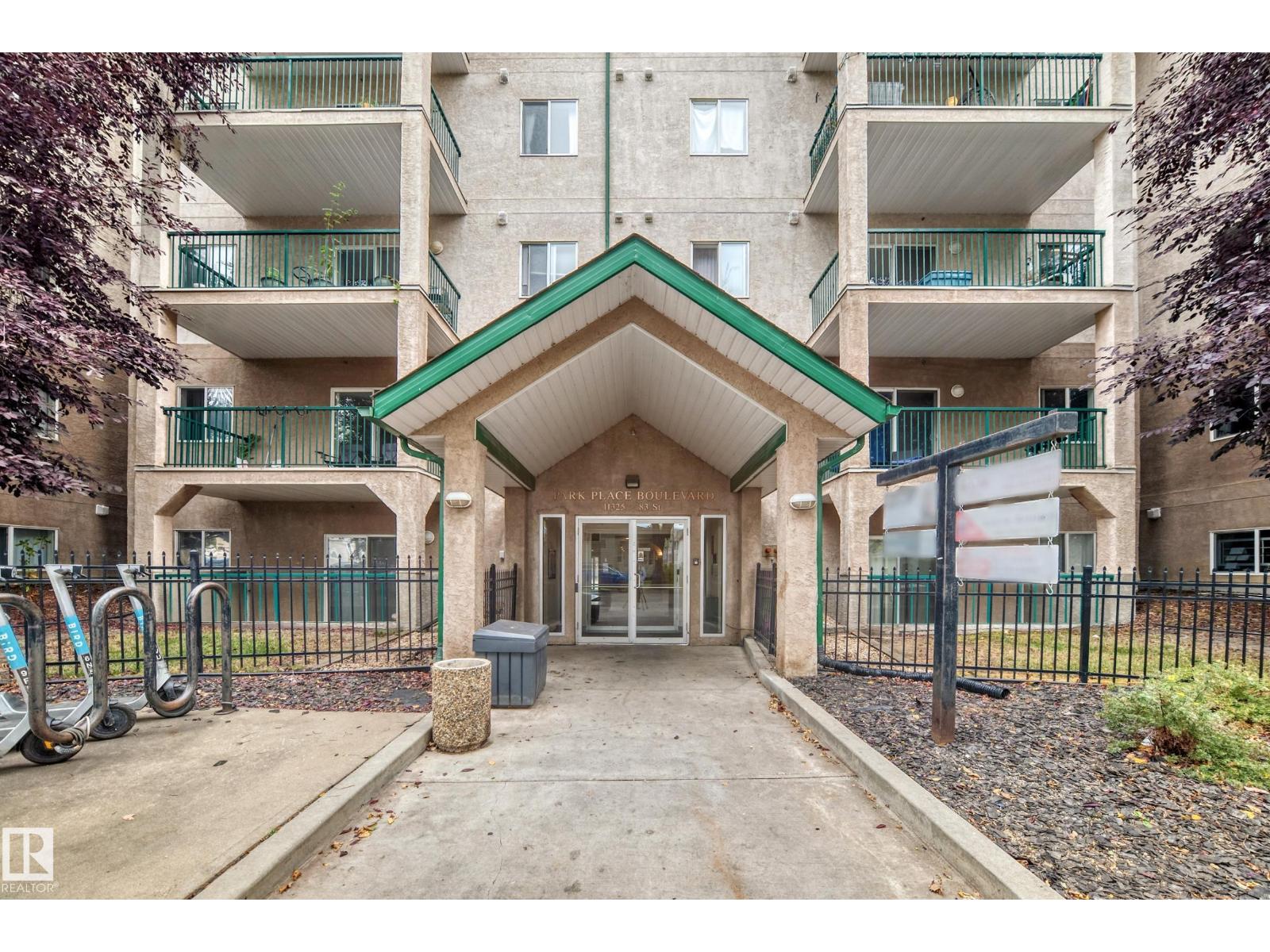 #112 11325 83 ST NW
