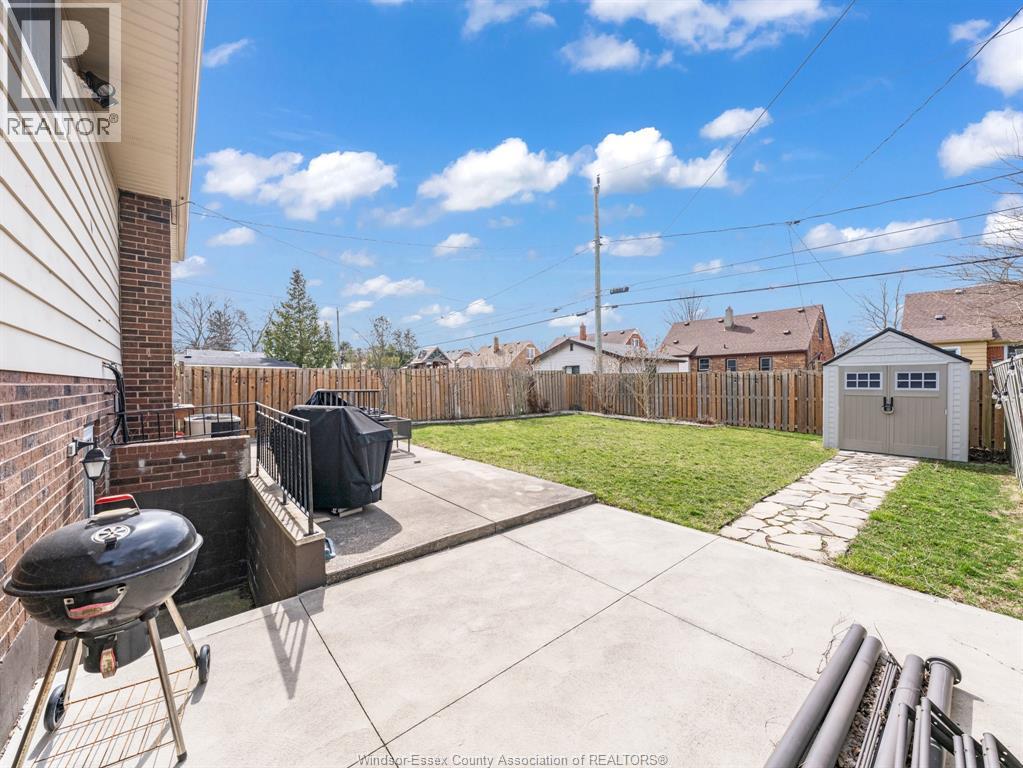 1031 Eastlawn, Windsor, Ontario  N8S 3H8 - Photo 5 - 26023879