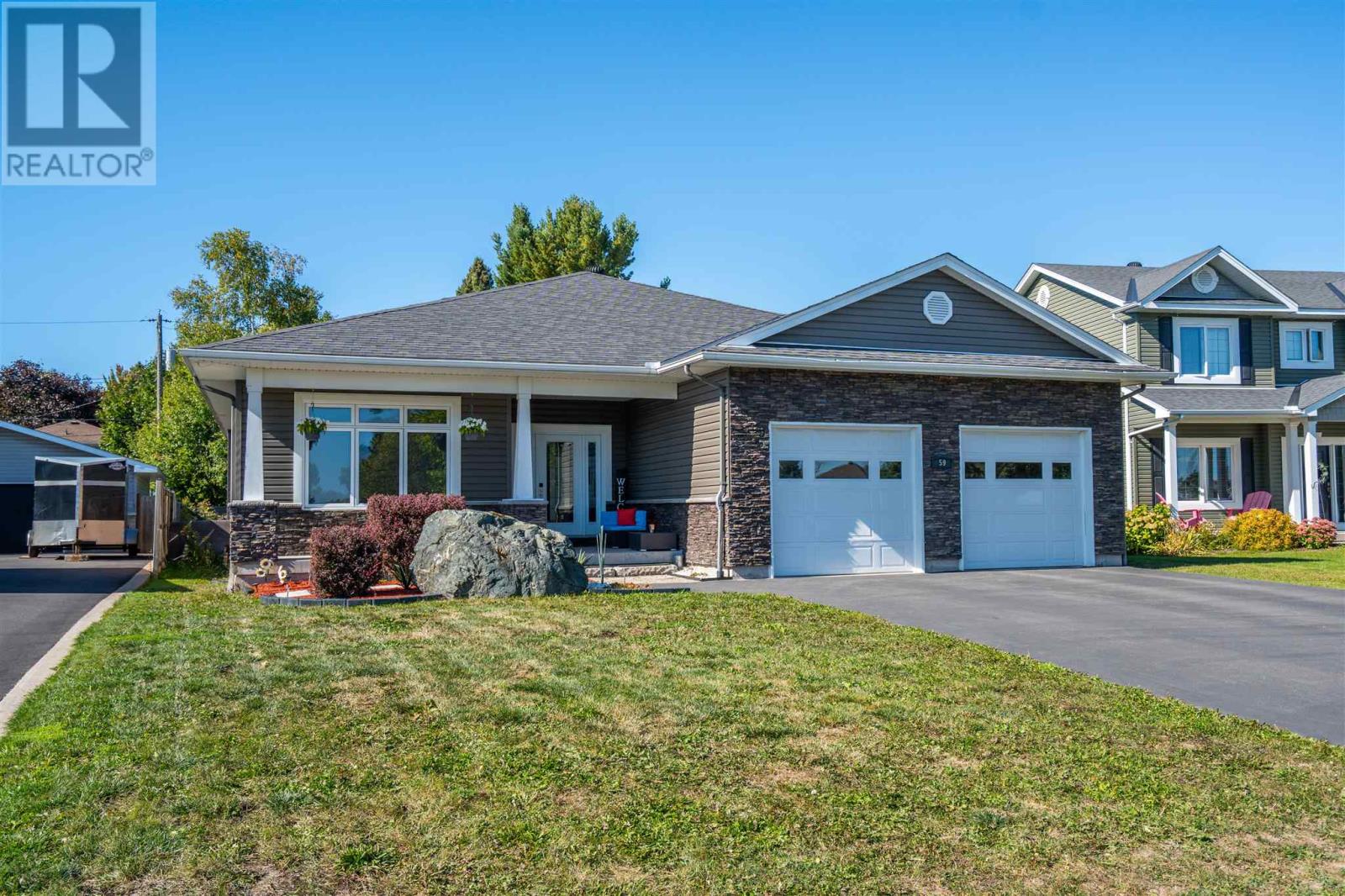 59 Paradise Ave, Sault Ste. Marie, Ontario  P6B 5K1 - Photo 2 - SM262701