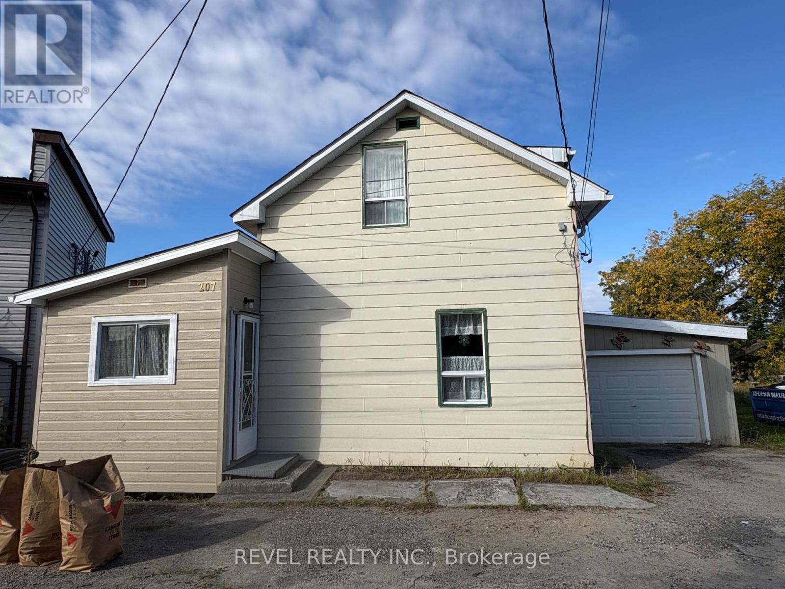 207 Co-Op Lane, Cochrane, Ontario  P0L 1C0 - Photo 2 - T13839404