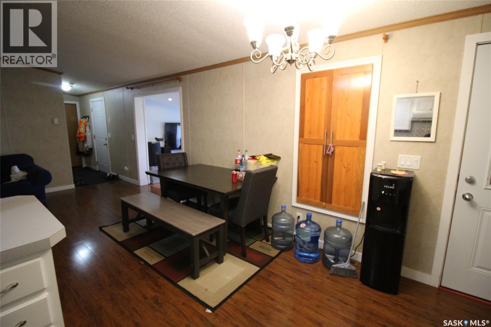 3027 Norman Place, Frontier, Saskatchewan  S0N 0W0 - Photo 23 - SK049850