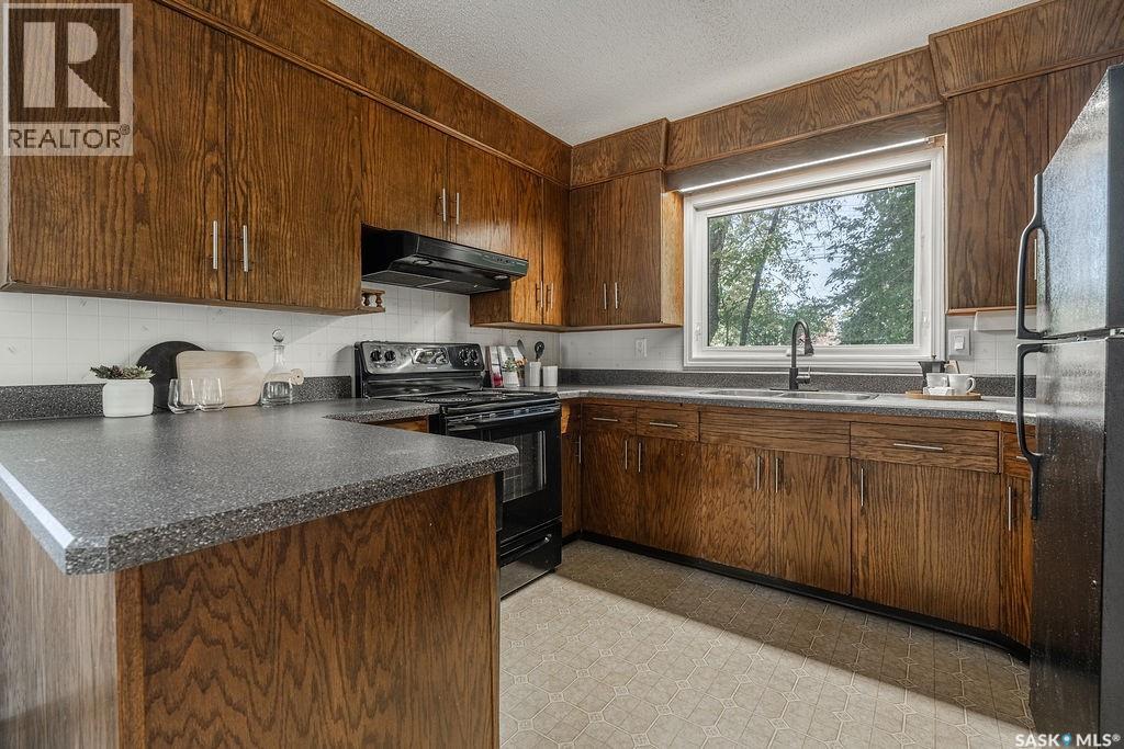 11 Moxon Crescent, Saskatoon, Saskatchewan  S7H 3B8 - Photo 8 - SK049747