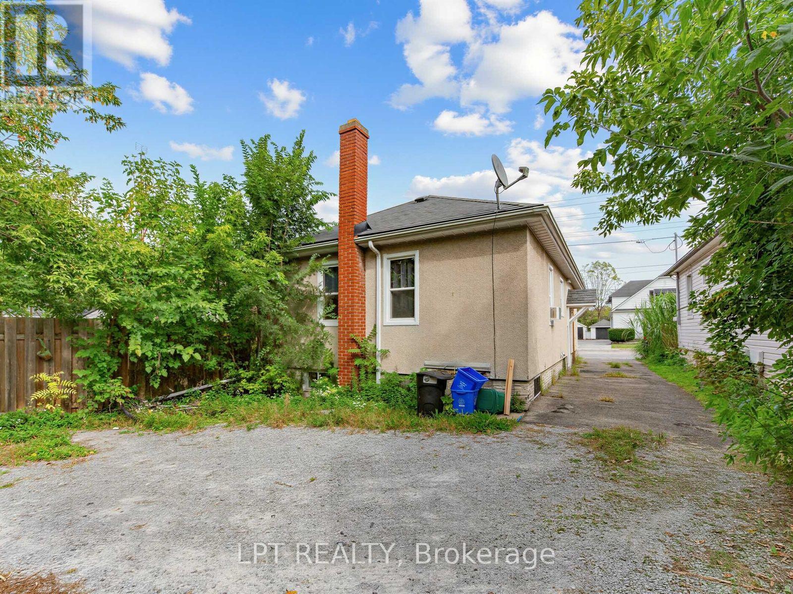 239 Vine Street, St. Catharines, Ontario  L2M 4S9 - Photo 37 - X13717758