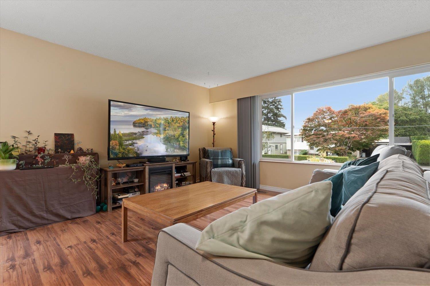 10151 WEDGEWOOD DRIVE|Fairfield Island