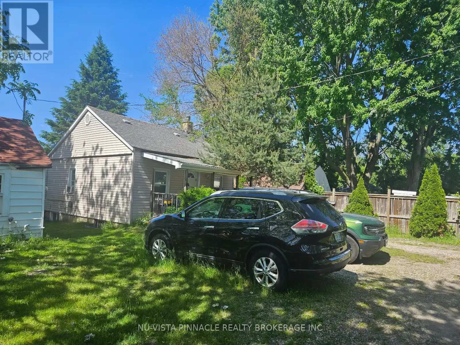744 Little Grey Street, London East, Ontario  N5Z 1P1 - Photo 2 - X13839396