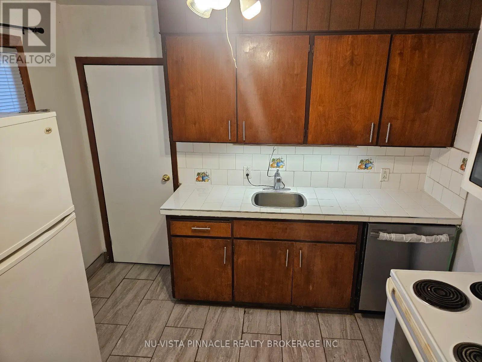 744 Little Grey Street, London East, Ontario  N5Z 1P1 - Photo 7 - X13839396