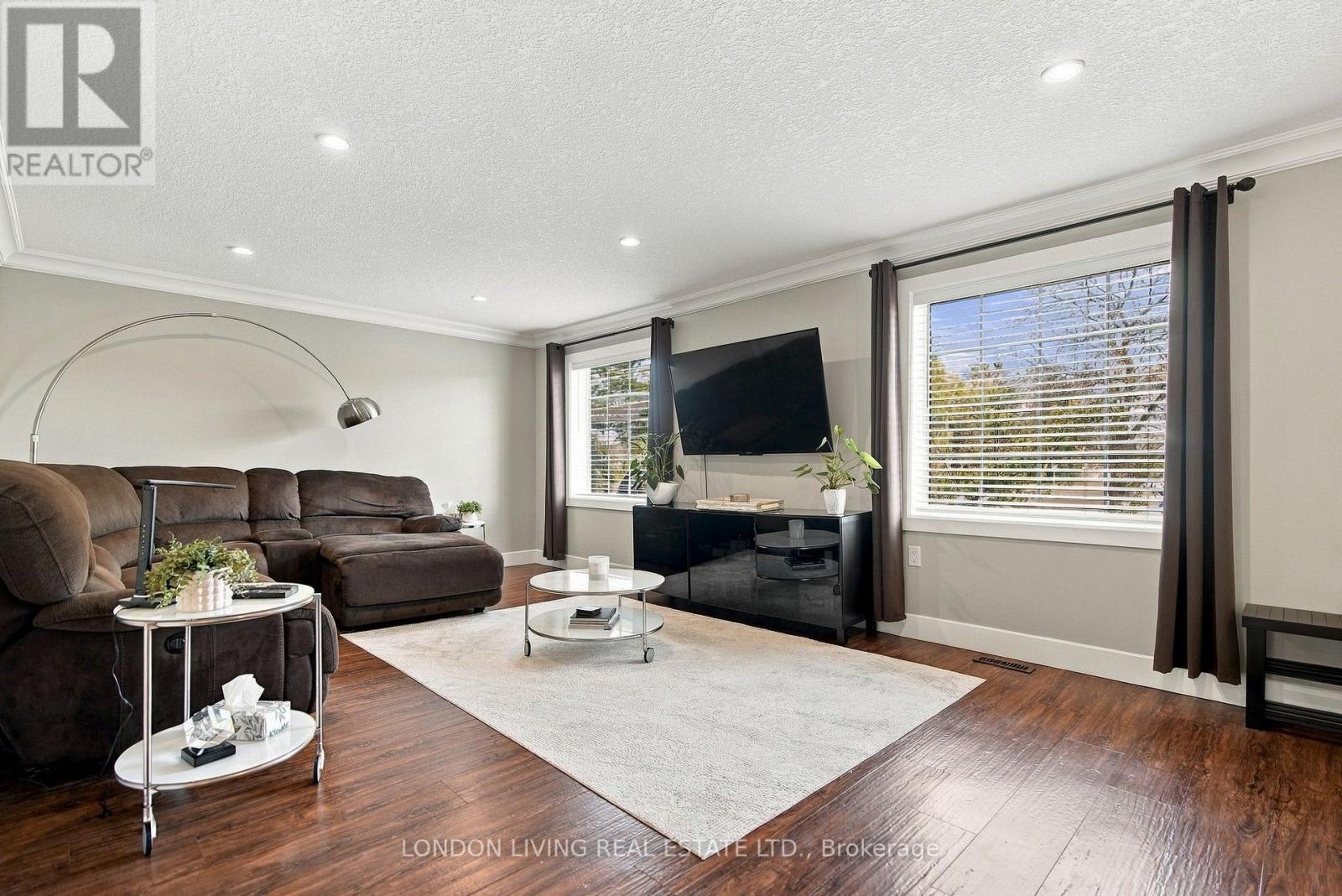757 Nadine Avenue, London South, Ontario  N6C 4R6 - Photo 7 - X13839632