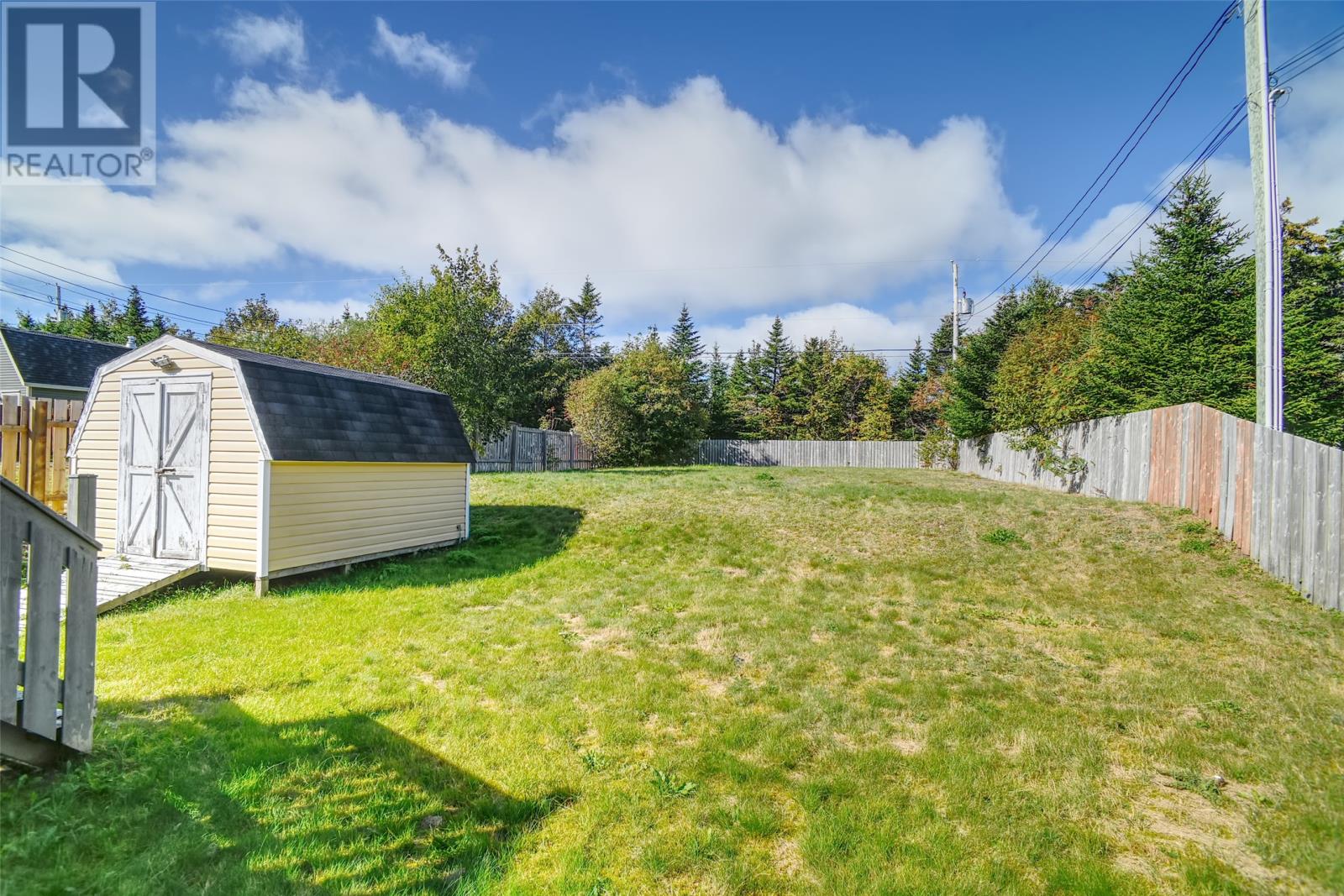 22 Firdale Drive photo 4