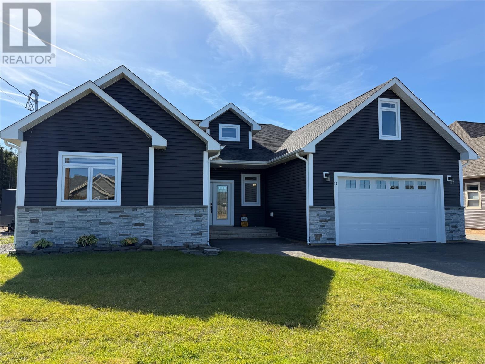 17 Murdoch Avenue, Deer Lake, Newfoundland & Labrador