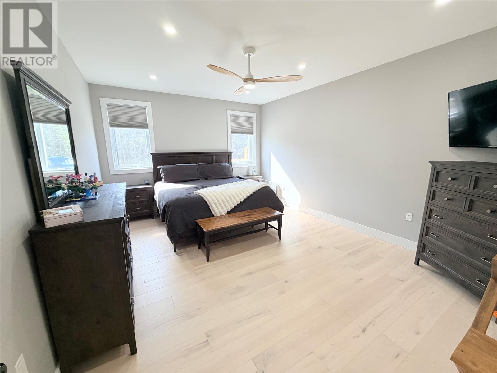 17 Murdoch Avenue, Deer Lake — photo 19