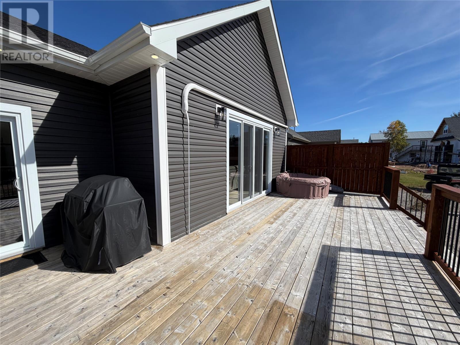 17 Murdoch Avenue, Deer Lake — photo 38