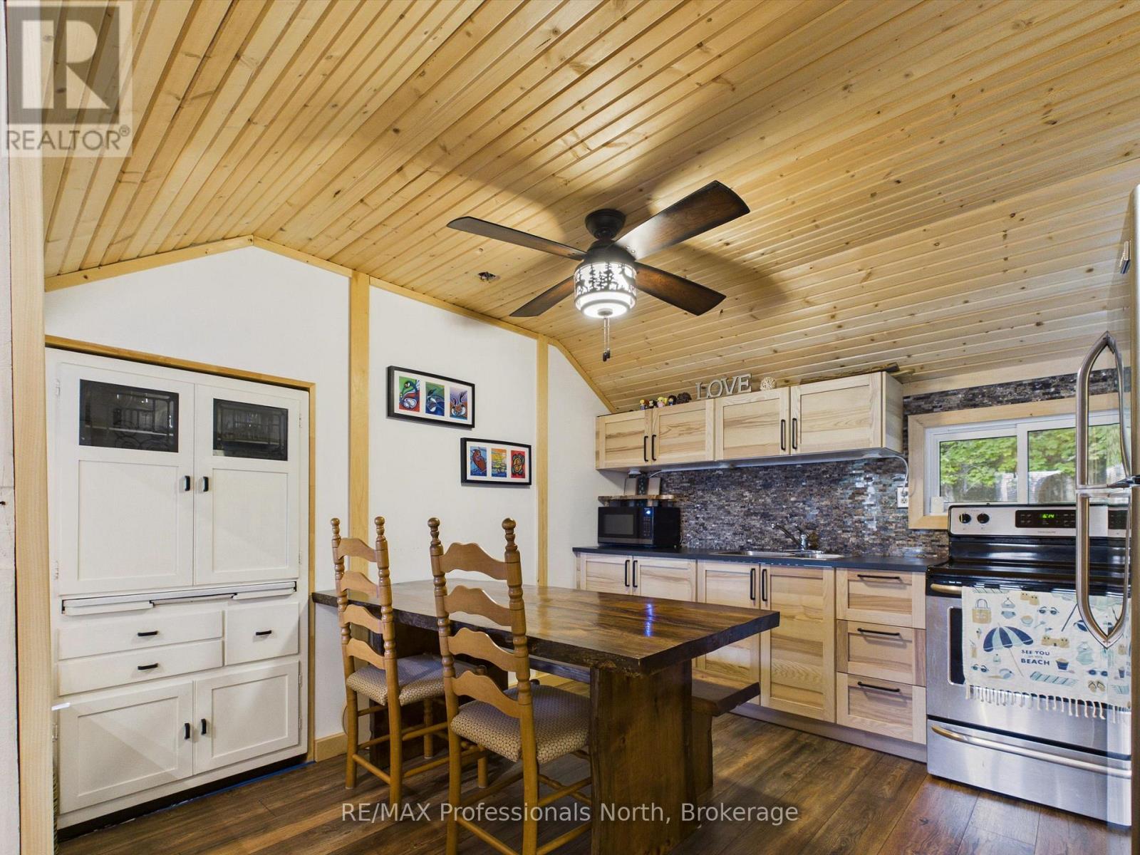 1102 Unit #4 Birchcroft Road, Lake Of Bays, Ontario  P0A 1H0 - Photo 15 - X13775386