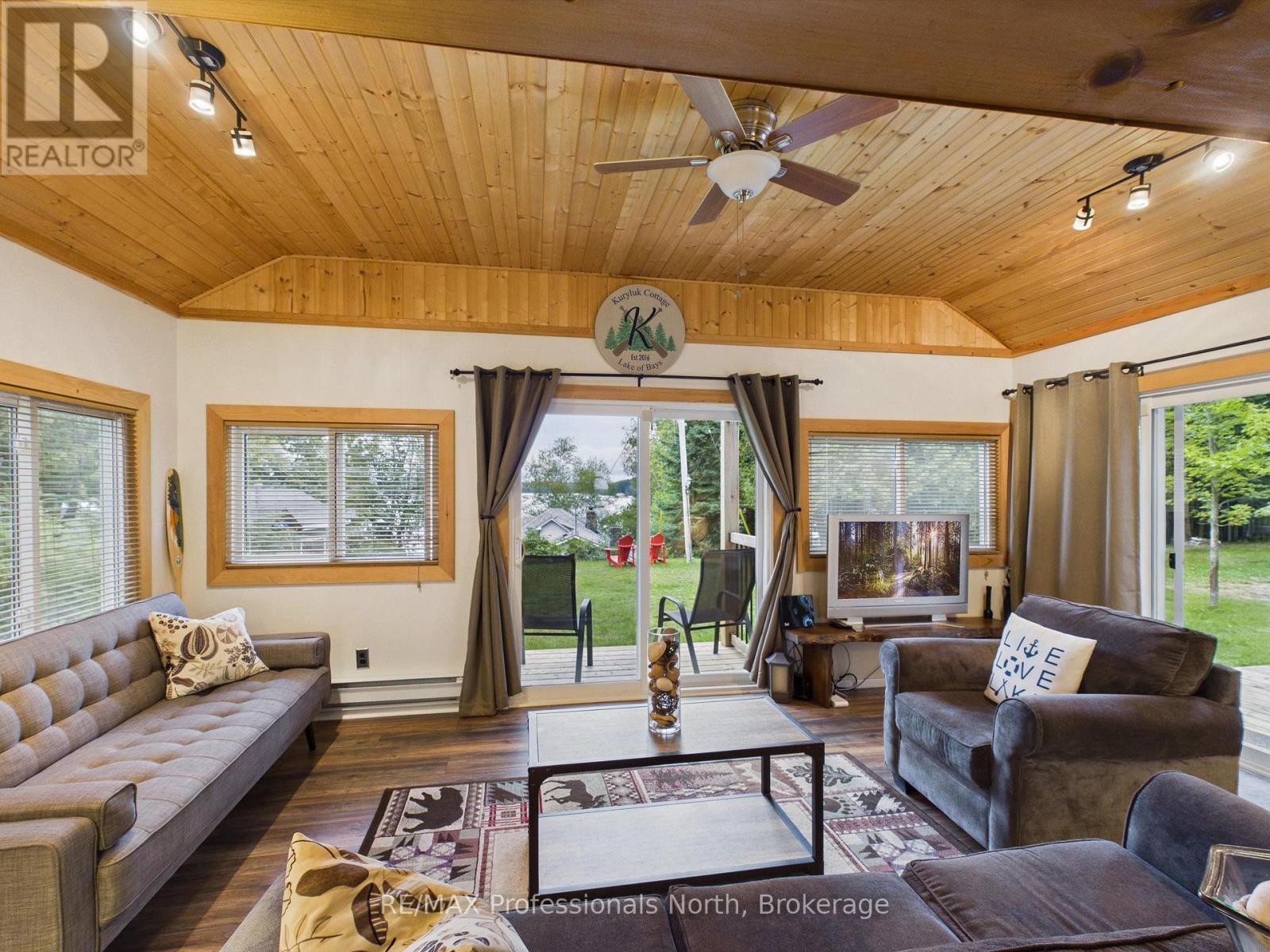 1102 Unit #4 Birchcroft Road, Lake Of Bays, Ontario  P0A 1H0 - Photo 11 - X13775386