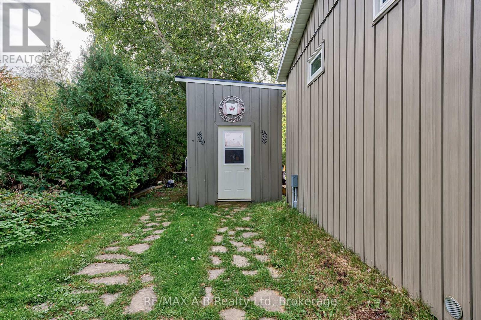 195 Cedar Road, Perth East, Ontario  N5A 6S6 - Photo 40 - X13832306