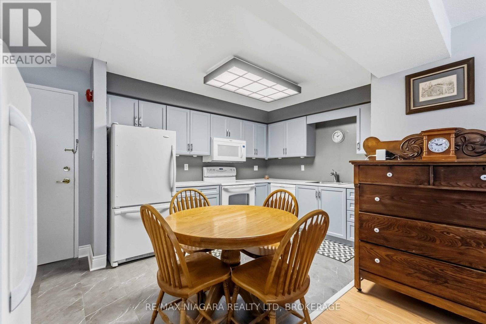 101 - 78 Roehampton Avenue, St. Catharines, Ontario  L2M 7W9 - Photo 3 - X13839410