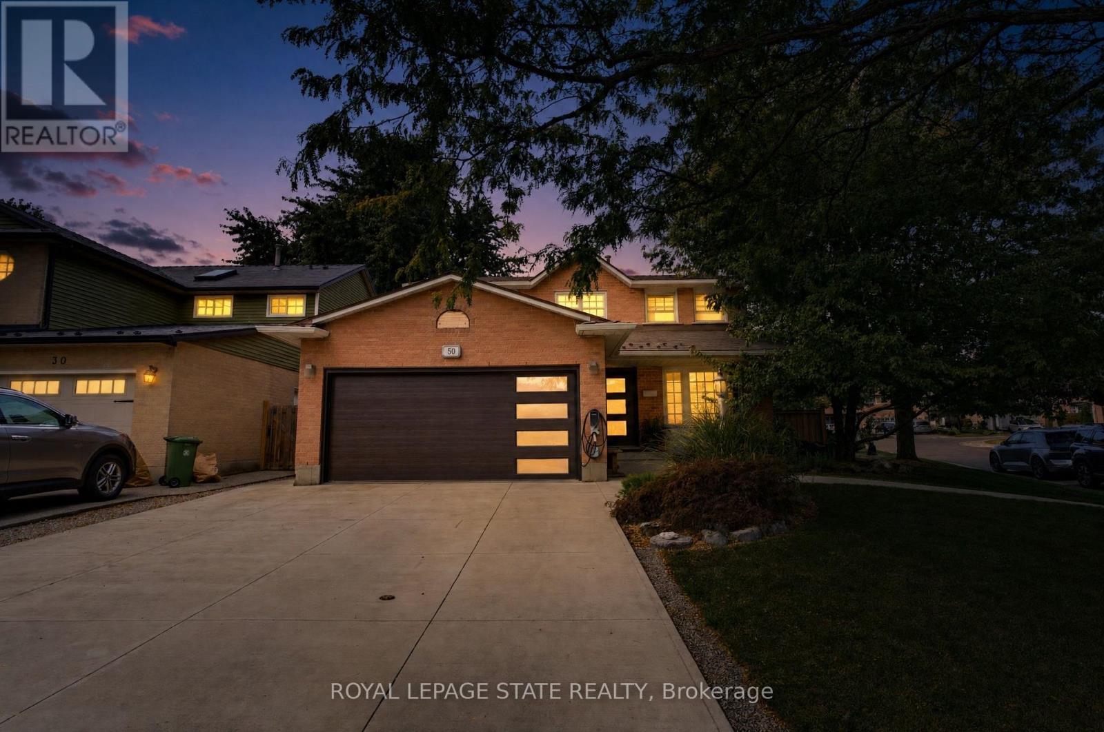 50 FUSILIER DRIVE, Hamilton, Ontario