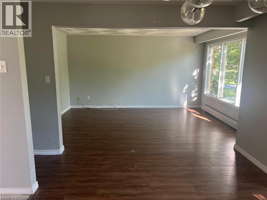 92 Confederation Drive Unit# 2, Kitchener, Ontario  N2B 2X8 - Photo 8 - 40867402