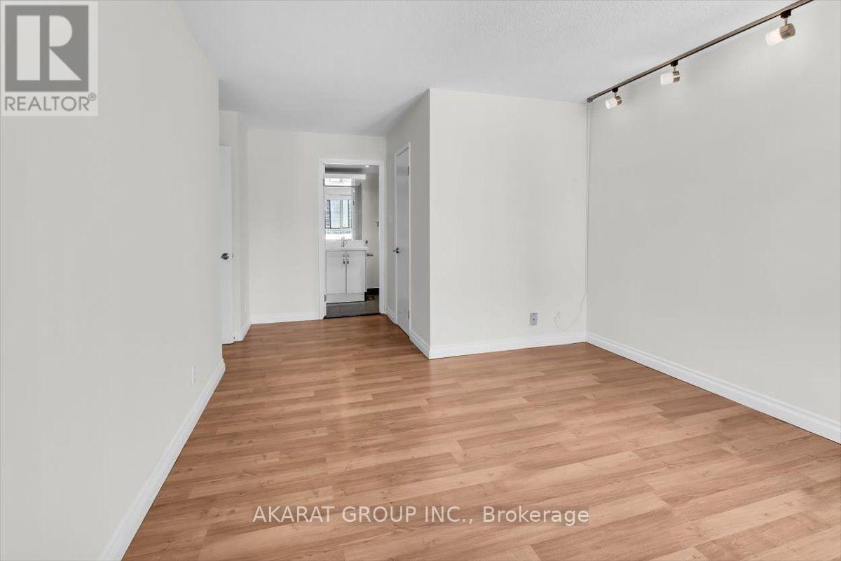 1204 - 44 Gerrard Street W, Toronto, Ontario  M5G 2K2 - Photo 31 - C13839374