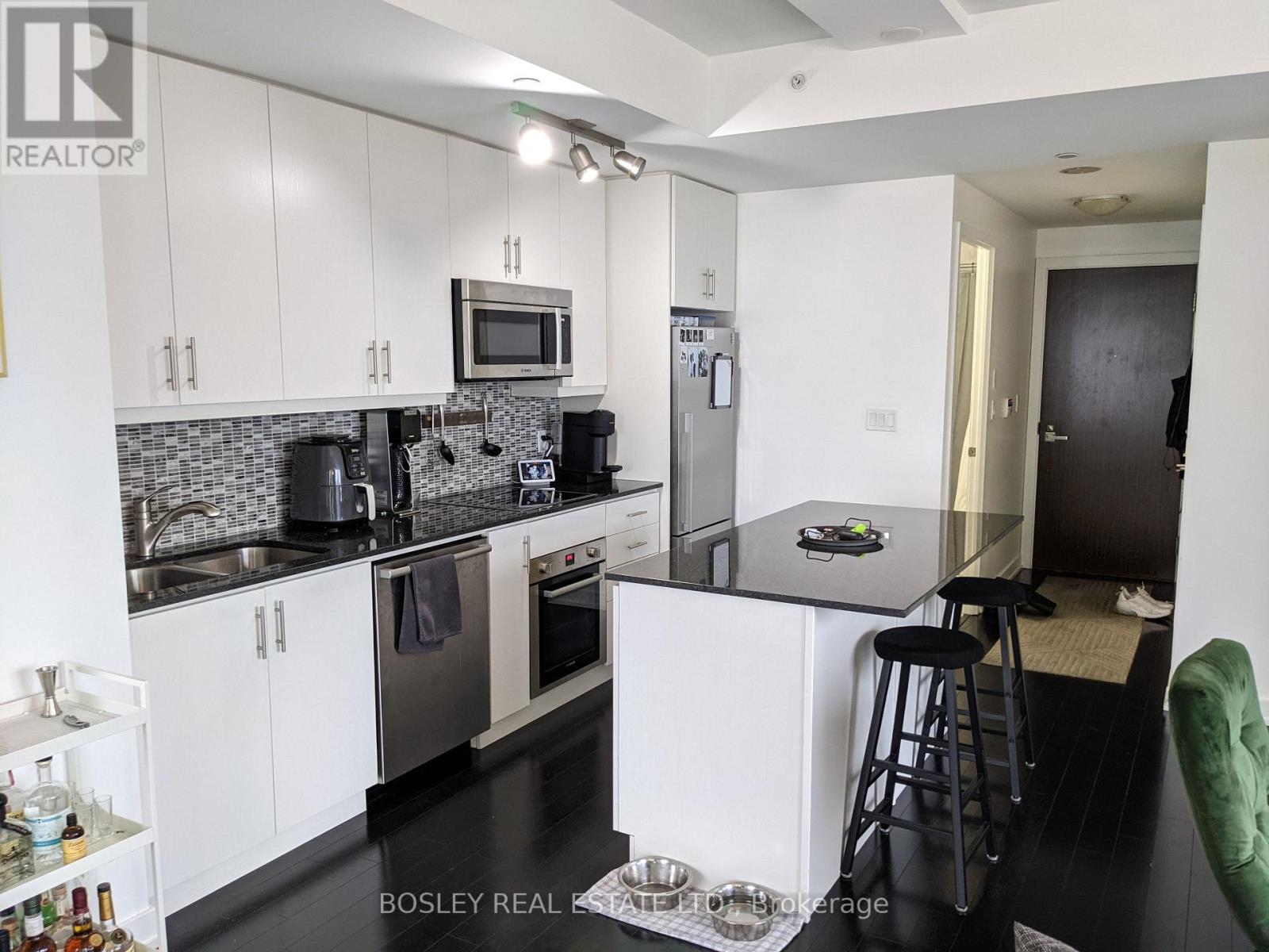 1806 - 1 The Esplanade Avenue, Toronto (Waterfront Communities), Ontario  M5E 0A8 - Photo 2 - C13839380