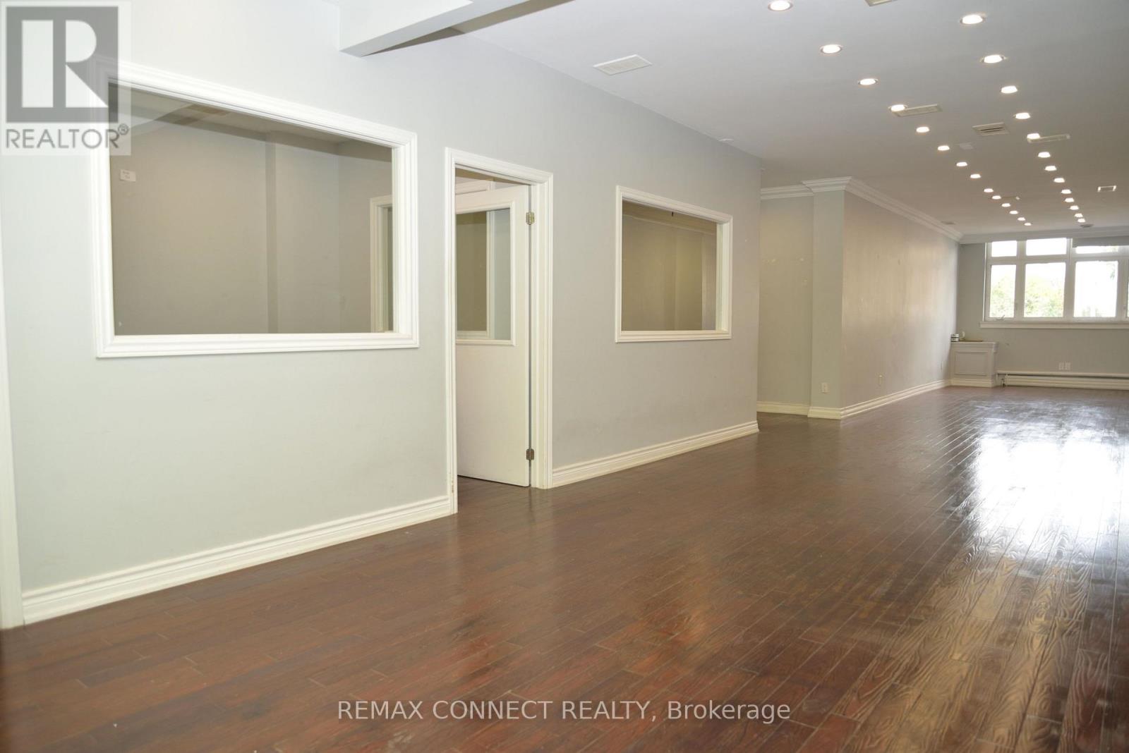 3310 Yonge Street, Toronto (Lawrence Park North), Ontario  M4N 2N4 - Photo 4 - C13839416