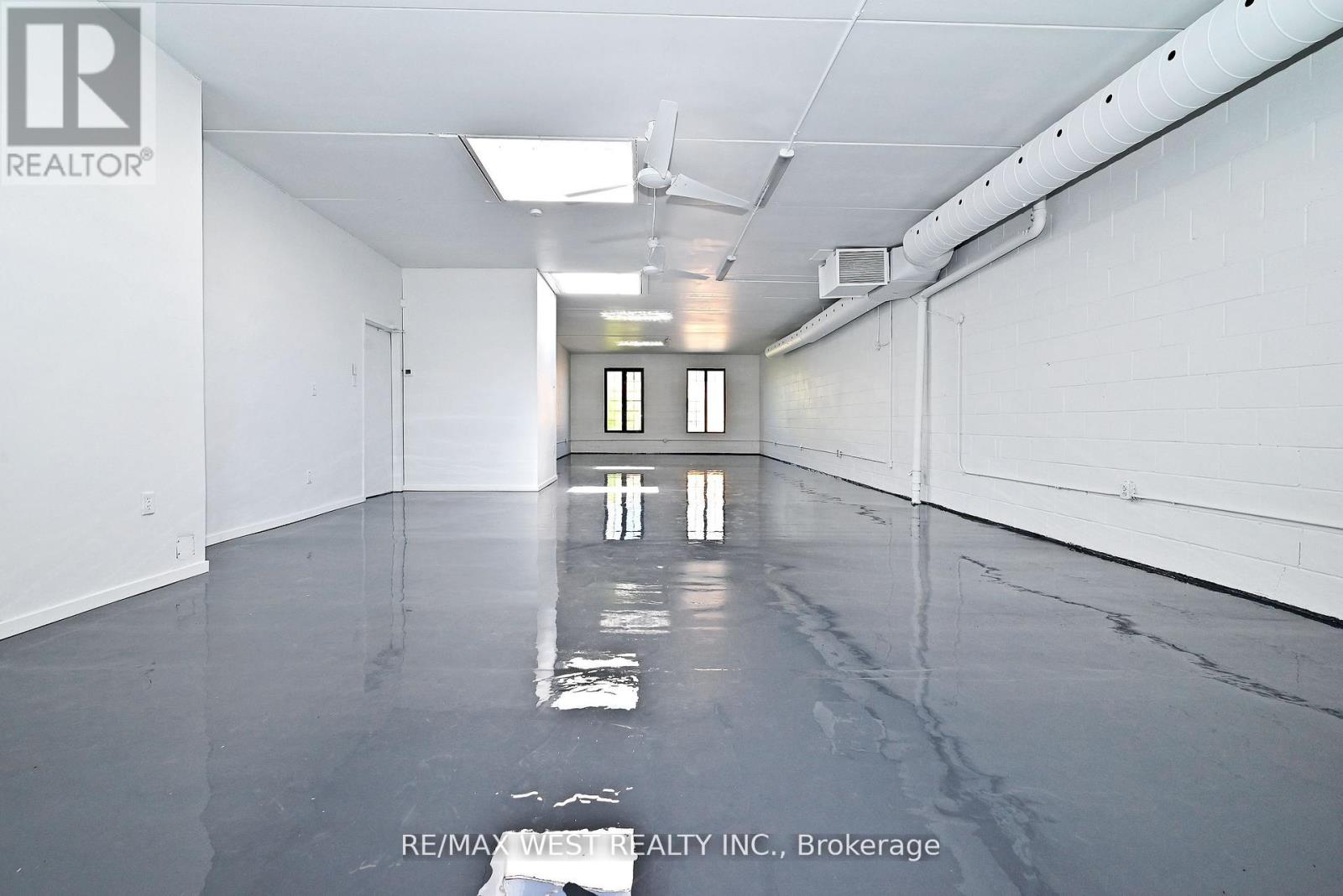 Upper - 31 Atlantic Avenue, Toronto, Ontario  M6K 3E7 - Photo 25 - C13839438