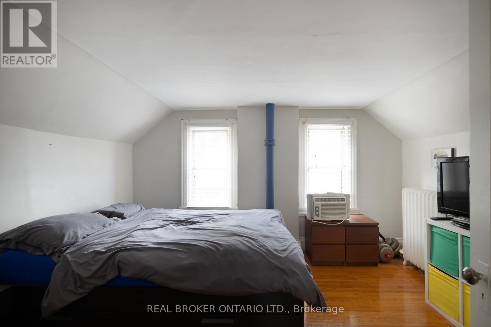33 Atlas Avenue, Toronto (Humewood-Cedarvale), Ontario  M6C 3N8 - Photo 38 - C13839452