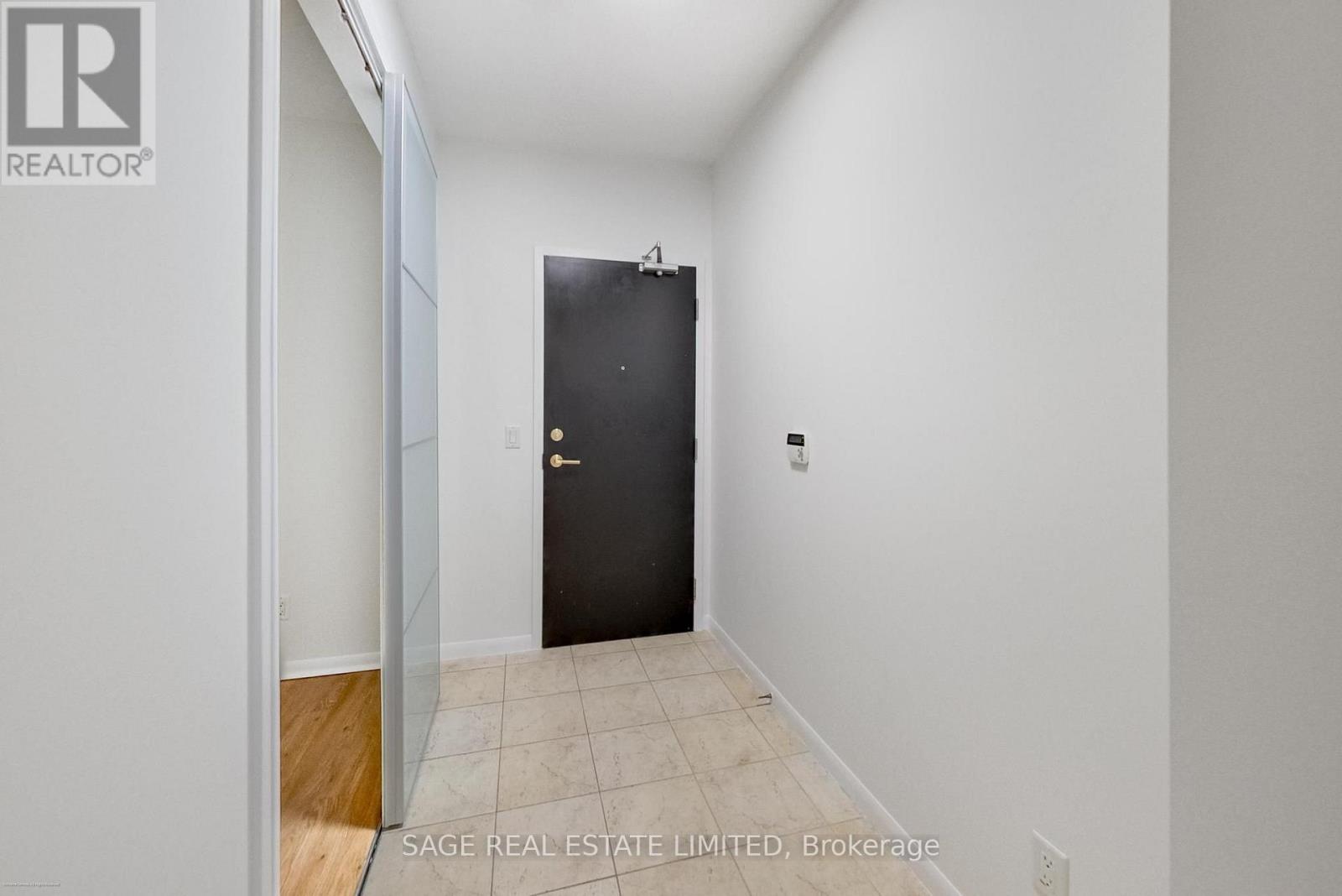 3401 - 18 Yonge Street, Toronto, Ontario  M5E 1Z8 - Photo 8 - C13839478