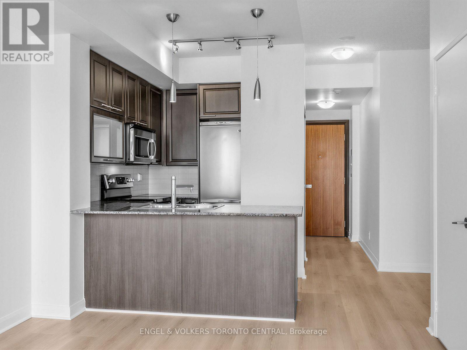 1101 - 500 Sherbourne Street, Toronto, Ontario  M4X 1L1 - Photo 12 - C13839560