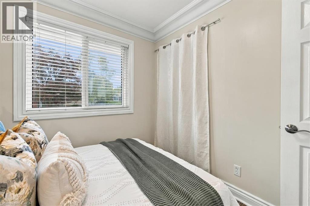 340 Duncombe Drive, Burlington, Ontario  L7L 4M1 - Photo 25 - 40859996