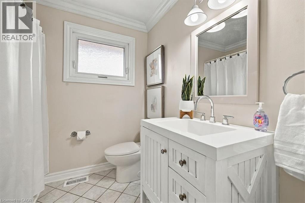 340 Duncombe Drive, Burlington, Ontario  L7L 4M1 - Photo 26 - 40859996
