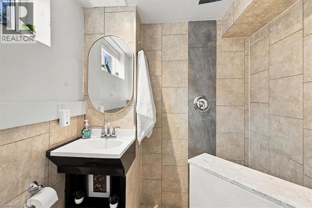 340 Duncombe Drive, Burlington, Ontario  L7L 4M1 - Photo 30 - 40859996