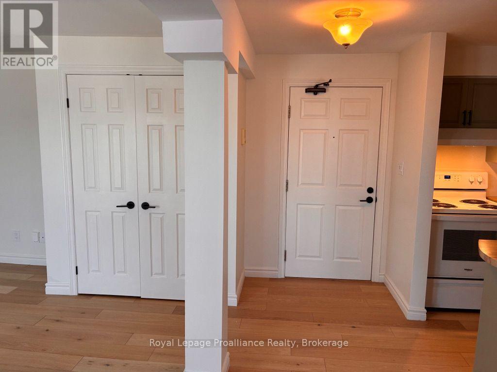 303 - 172 Main Street, Prince Edward County, Ontario  K0K 2T0 - Photo 6 - X13839612