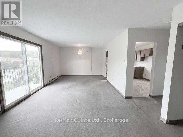 3 - 49 Oxford Road, Quinte West, Ontario  K0K 2C0 - Photo 3 - X13839634