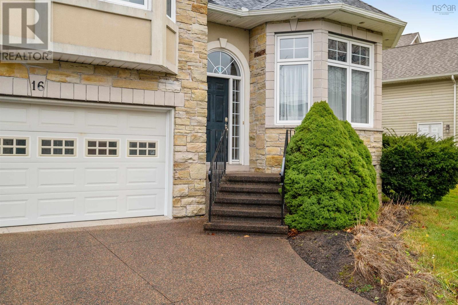 16 Ridgepark Lane, Halifax, Nova Scotia  B3N 3J2 - Photo 2 - 202624580