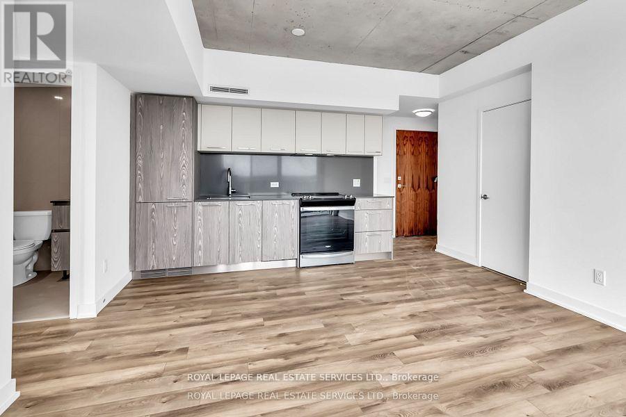 1310 - 45 Baseball Place, Toronto, Ontario  M4M 0H1 - Photo 5 - E13839426