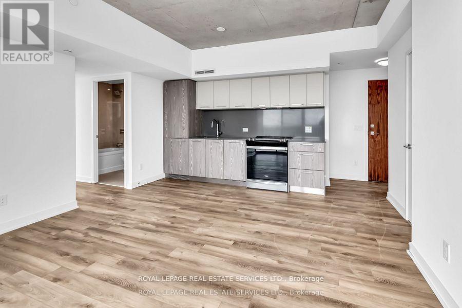 1310 - 45 Baseball Place, Toronto, Ontario  M4M 0H1 - Photo 6 - E13839426