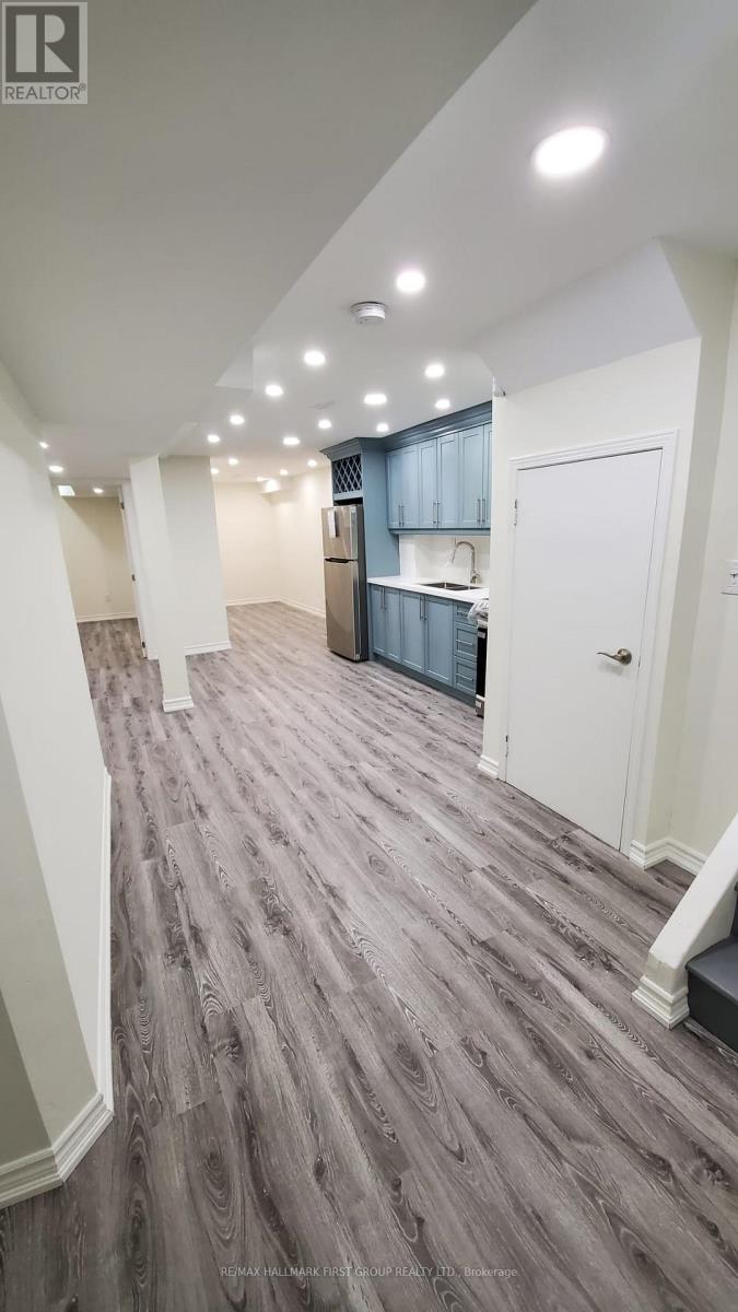28 Stevensgate Drive, Ajax, Ontario  L1T 4Z3 - Photo 13 - E13839440