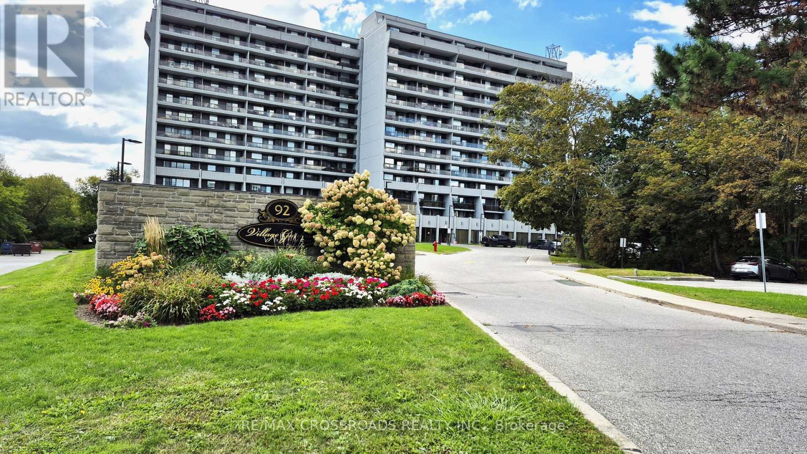 406 - 92 CHURCH STREET S, Ajax, Ontario