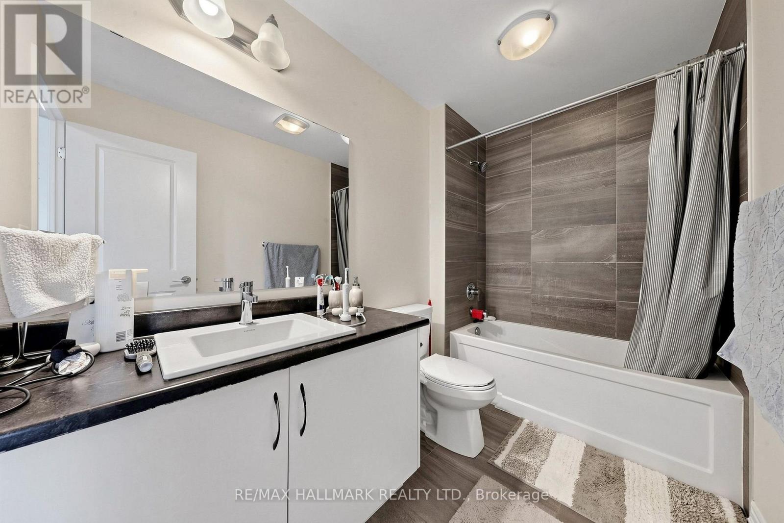 37 Velvet Drive, Oshawa, Ontario  L1P 0N6 - Photo 31 - E13839462