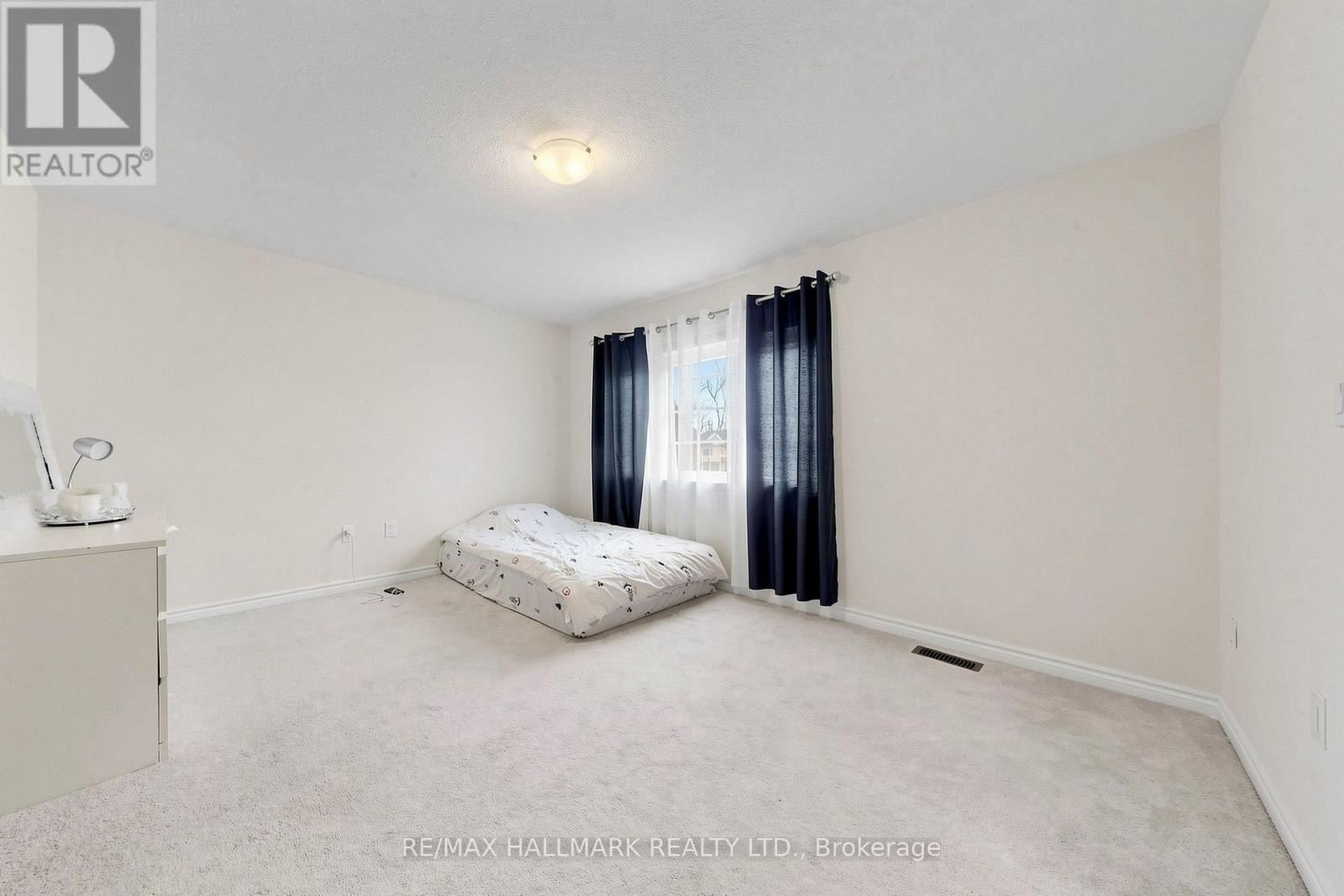 37 Velvet Drive, Oshawa, Ontario  L1P 0N6 - Photo 33 - E13839462