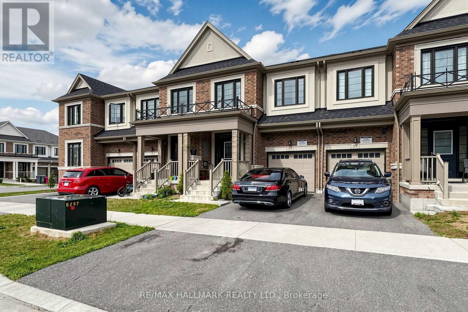 37 Velvet Drive, Oshawa, Ontario  L1P 0N6 - Photo 6 - E13839462
