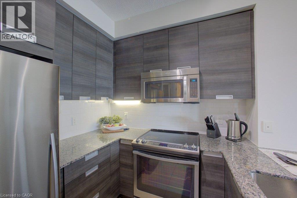 75 Eglinton Avenue W Unit# 1601, Mississauga, Ontario  L5R 0E5 - Photo 6 - 40853343