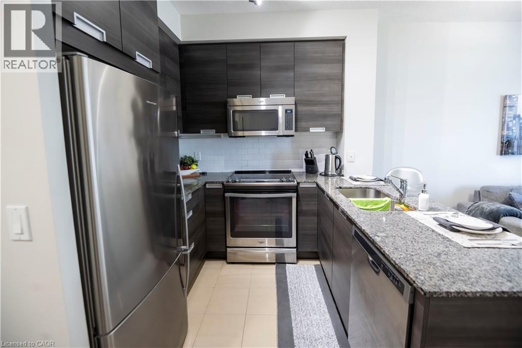 75 Eglinton Avenue W Unit# 1601, Mississauga, Ontario  L5R 0E5 - Photo 7 - 40853343