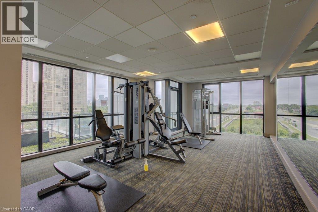 75 Eglinton Avenue W Unit# 1601, Mississauga, Ontario  L5R 0E5 - Photo 16 - 40853343