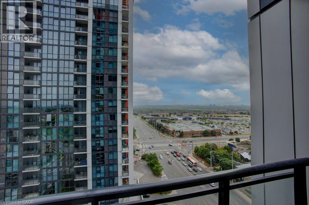 75 Eglinton Avenue W Unit# 1601, Mississauga, Ontario  L5R 0E5 - Photo 13 - 40853343