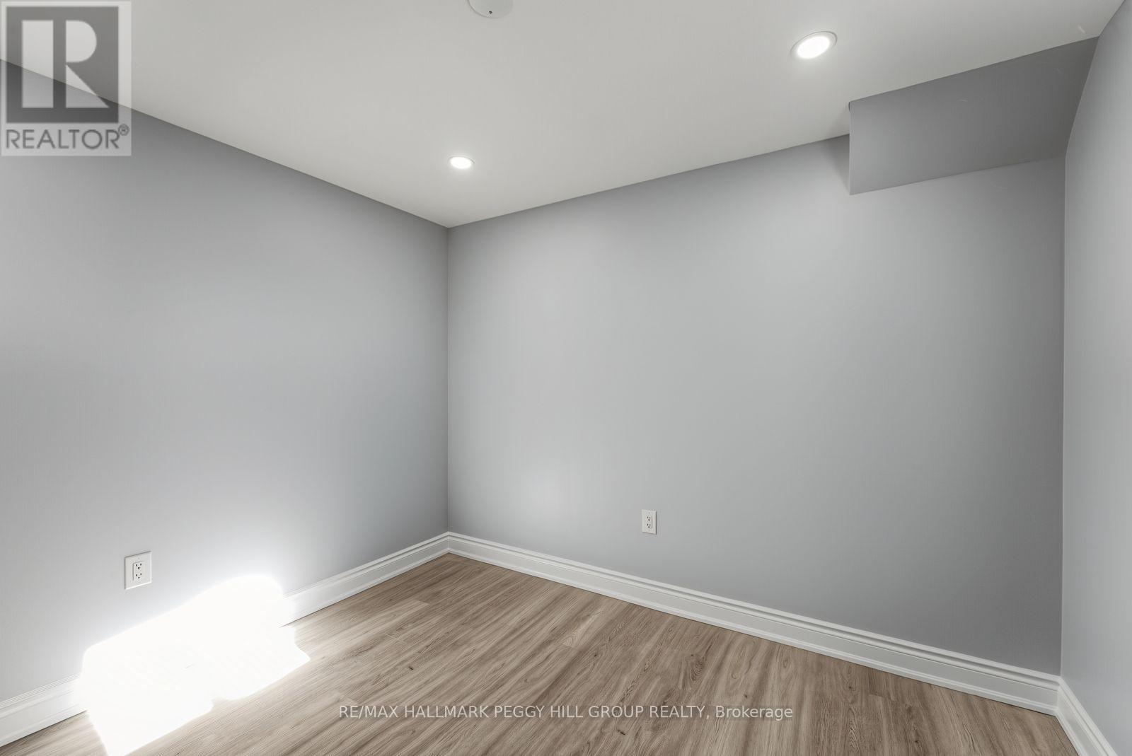 Lower - 17 Turley Way, Essa, Ontario  L3W 0L8 - Photo 8 - N13839476