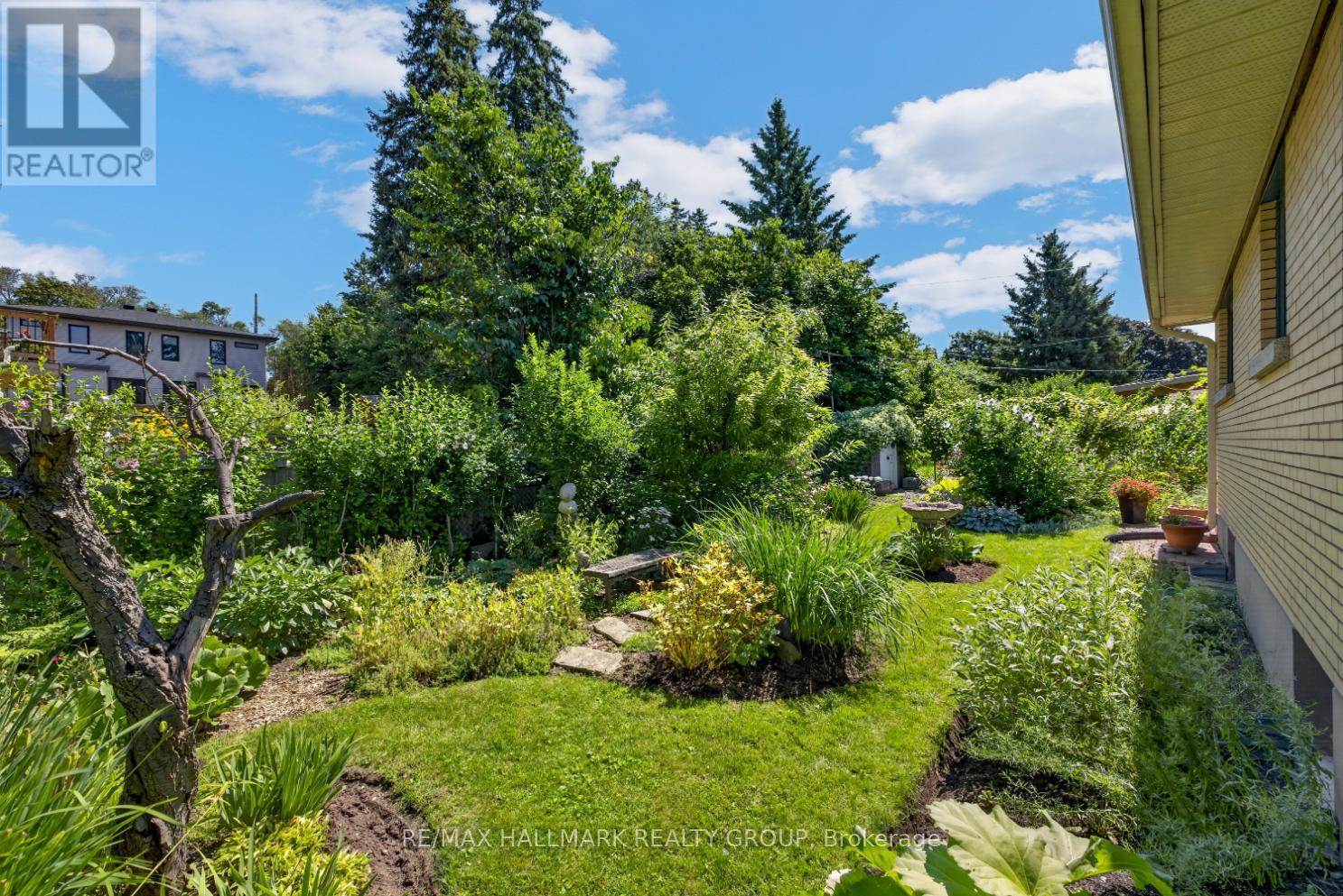 811 Iroquois Road, Ottawa, Ontario  K2A 3N3 - Photo 29 - X13839506