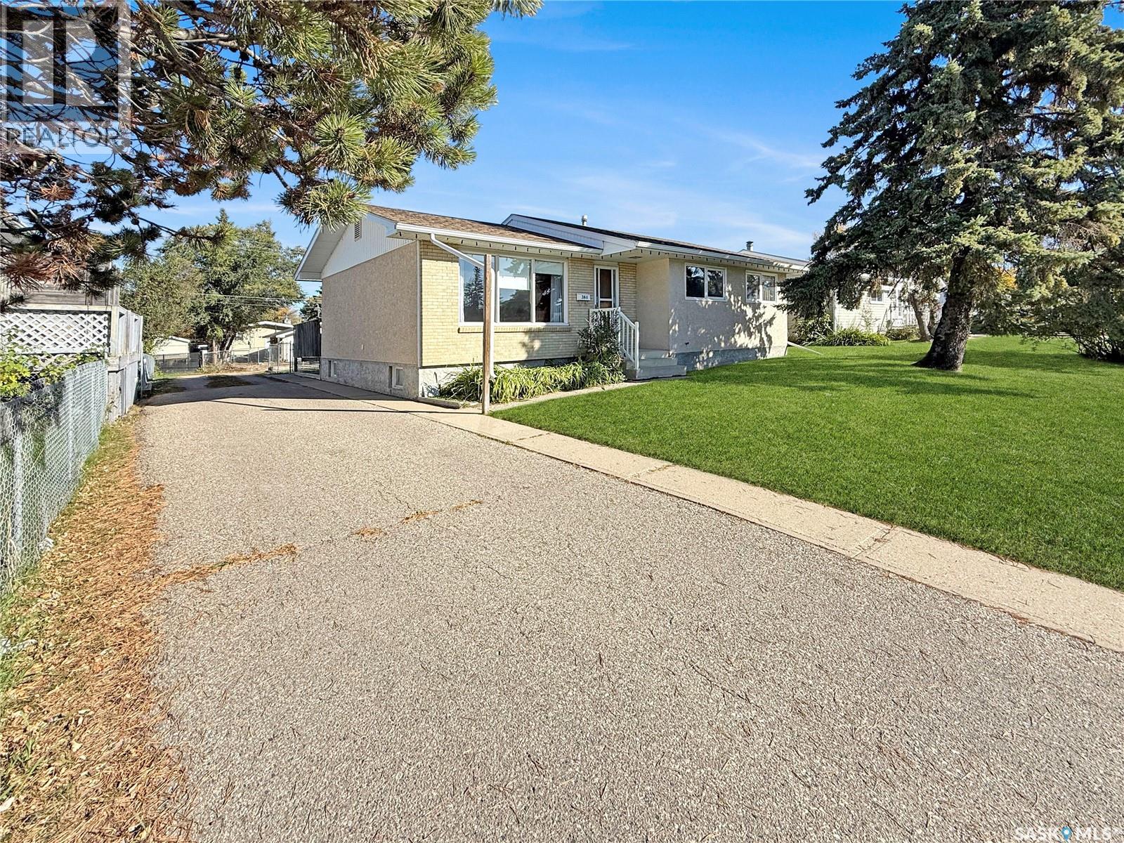 384 28th Street W, Prince Albert, Saskatchewan  S6V 4S9 - Photo 38 - SK049821