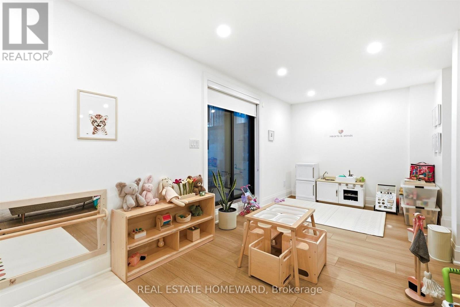 Unknown Address, ,    - Photo 35 - W13839418