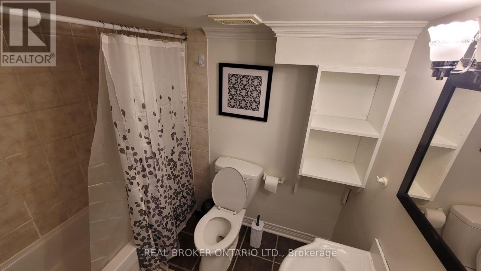Bsmt - 3298 Cambourne Crescent, Mississauga, Ontario  L5N 5P7 - Photo 15 - W13839436